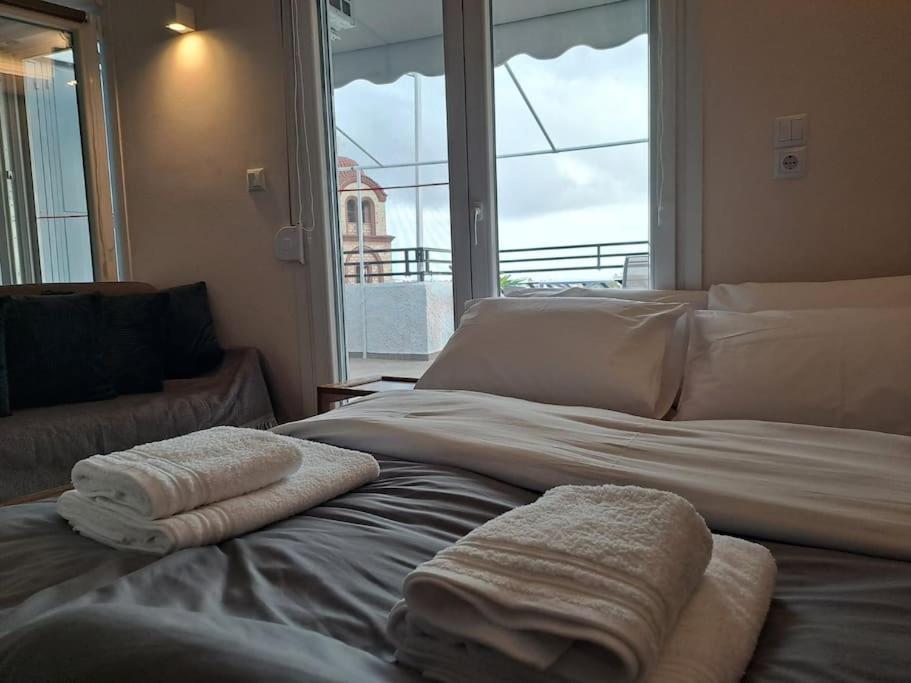 Parkview Central Apartment - Xanthi Buitenkant foto